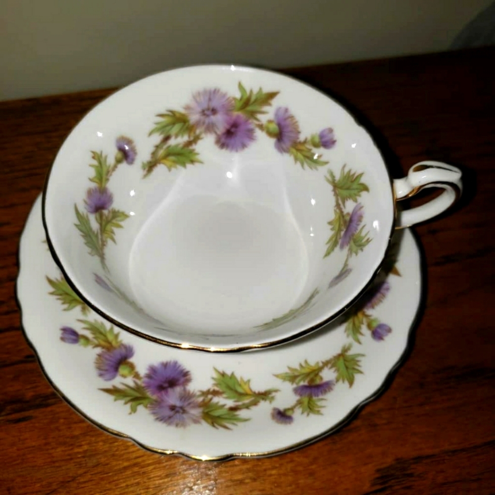 Paragon Highland Queen Tea Cup and Saucer, Fine Bone China